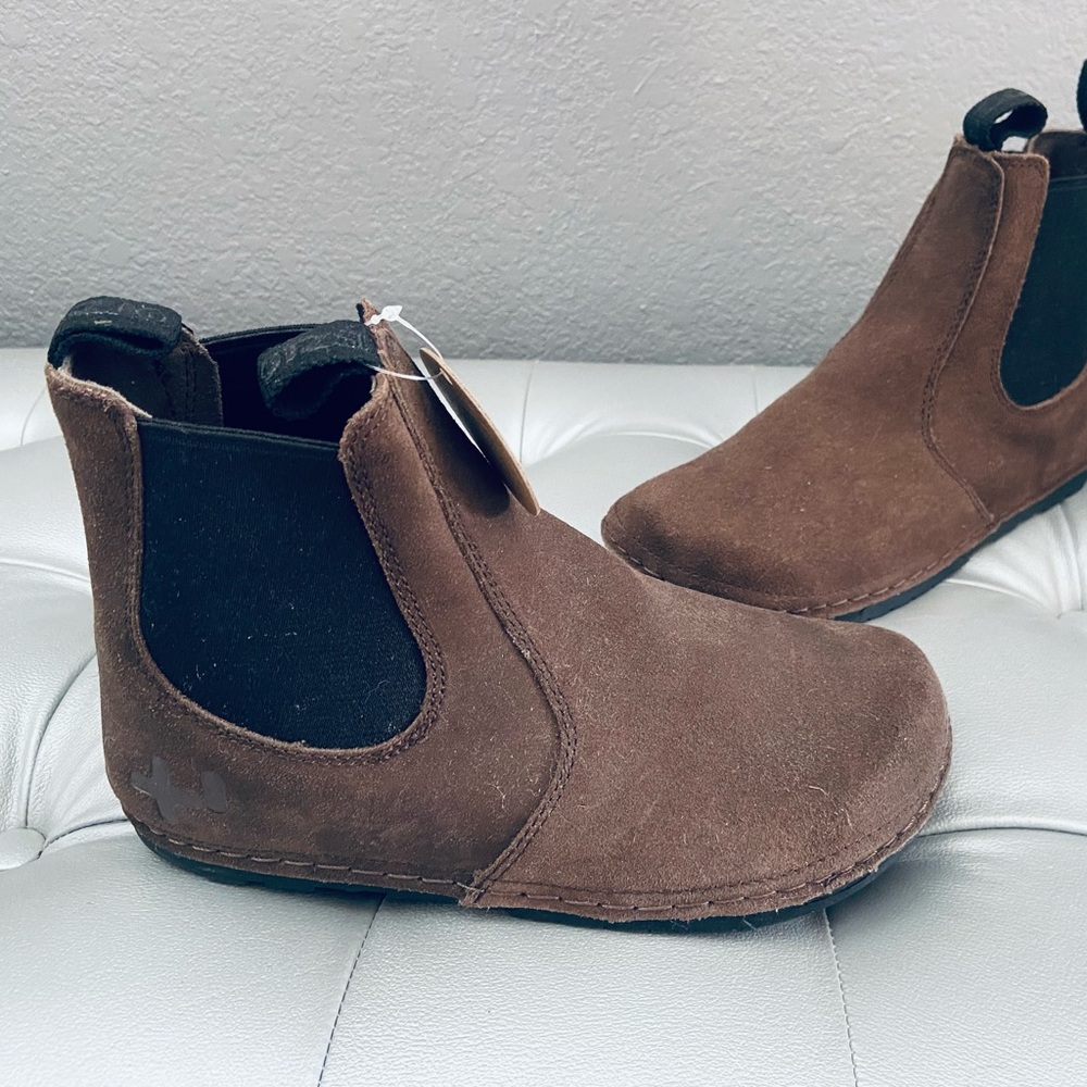 NEW! Otz Shoes Brown Leather Ankle Booties w/ Pull Tabs & Comfy Cork Insoles